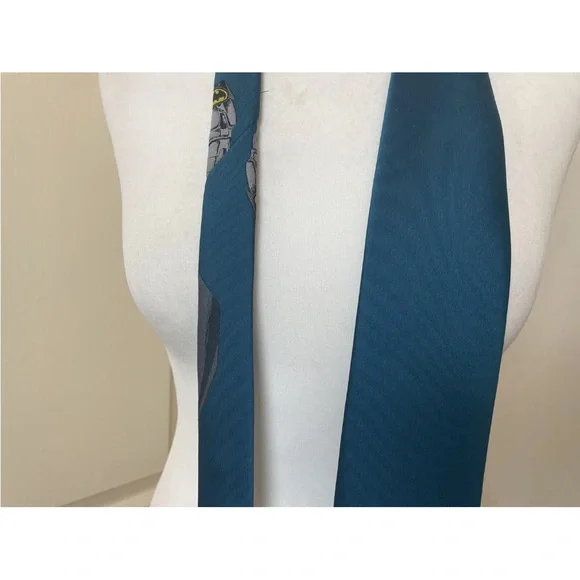 Rare Vintage Batman Design Mens Tie Teal Dark Knight 1992 - Picture 4 of 16